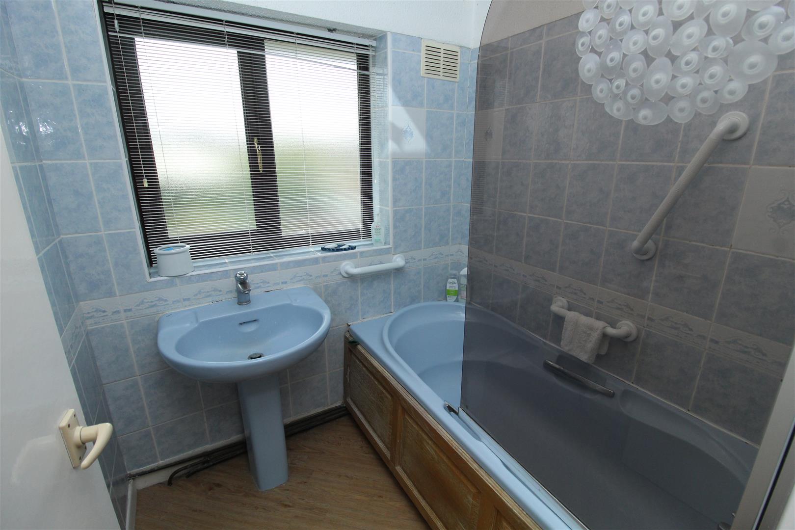 Property Details Estate Agents, Aintree, Liverpool Grosvenor